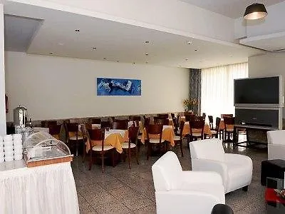 Hotell Dimitris Paritsa