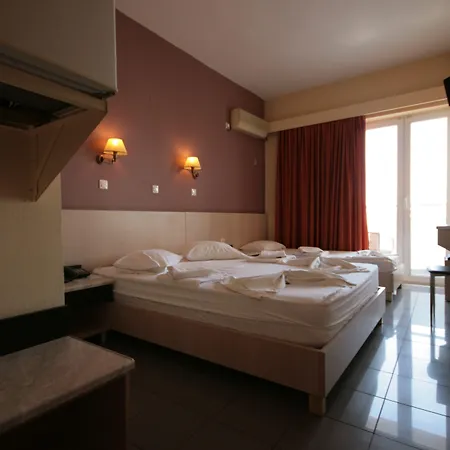 فندق Dimitris Paritsa 2*