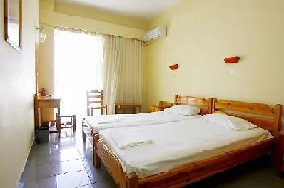 Dimitris Paritsa Hotel