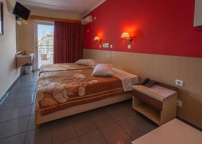 Dimitris Paritsa Hotell