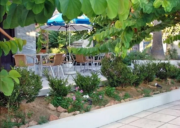 Dimitris Paritsa Hotell