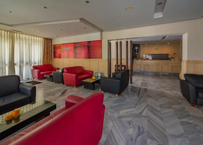 Dimitris Paritsa Hotell