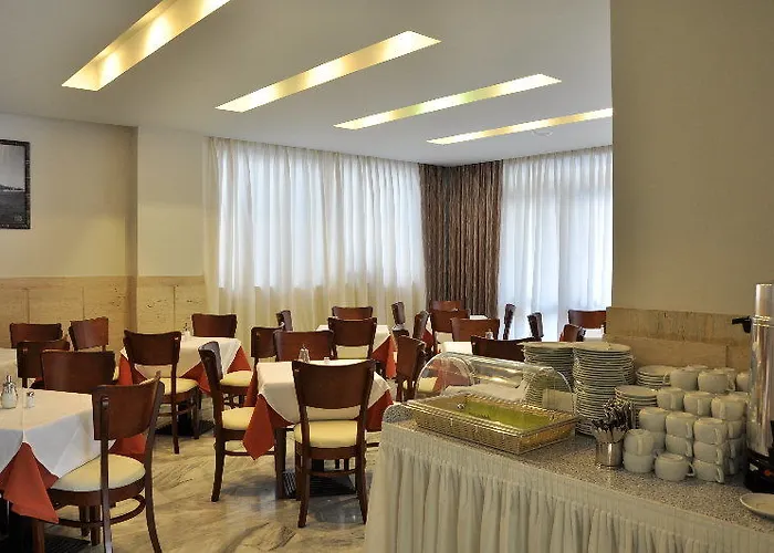 Hotell Dimitris Paritsa